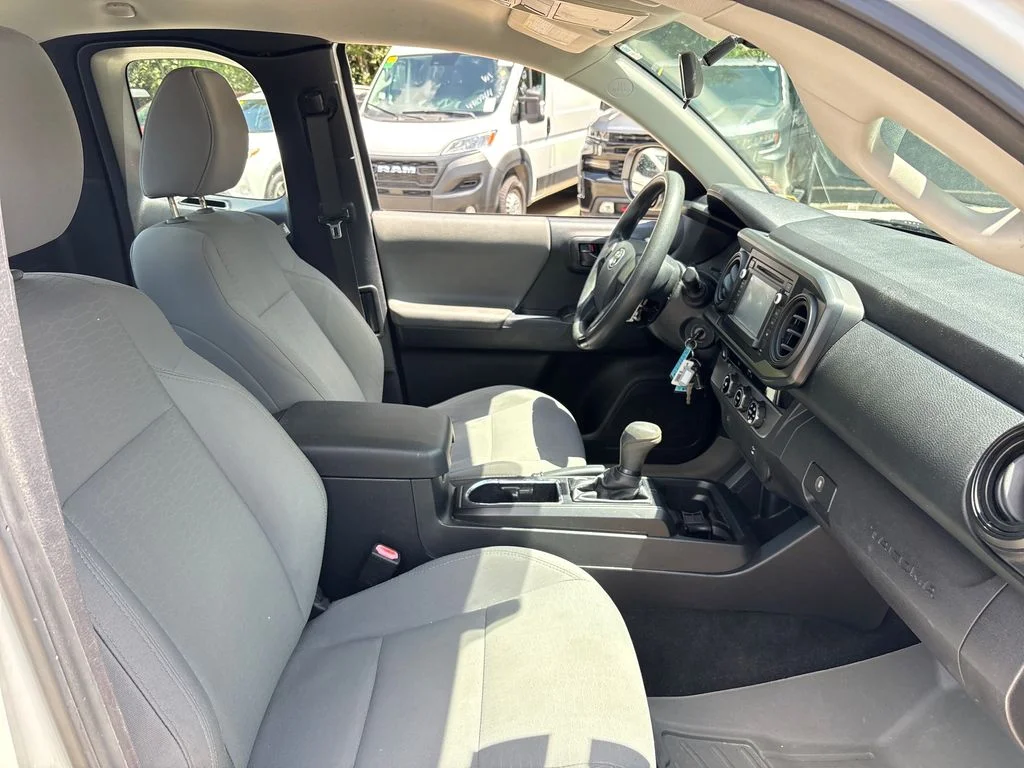 Certified Used 2017 White Toyota SR image 27