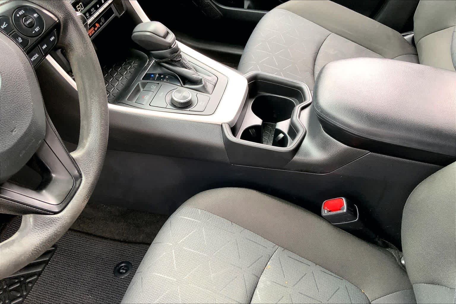 Used 2021 Ruby Flare Pearl Toyota Hybrid XLE image 17