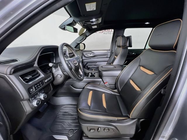 2023 GMC Yukon AT4 - Photo 10