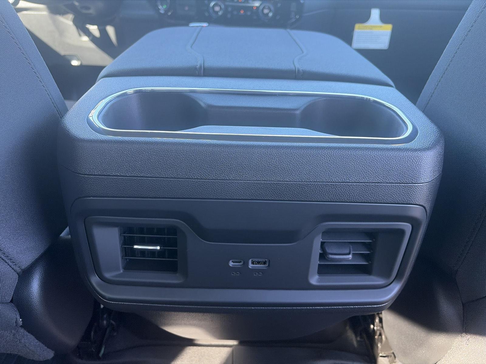 2026 Chevrolet Silverado 1500 RST - Photo 13