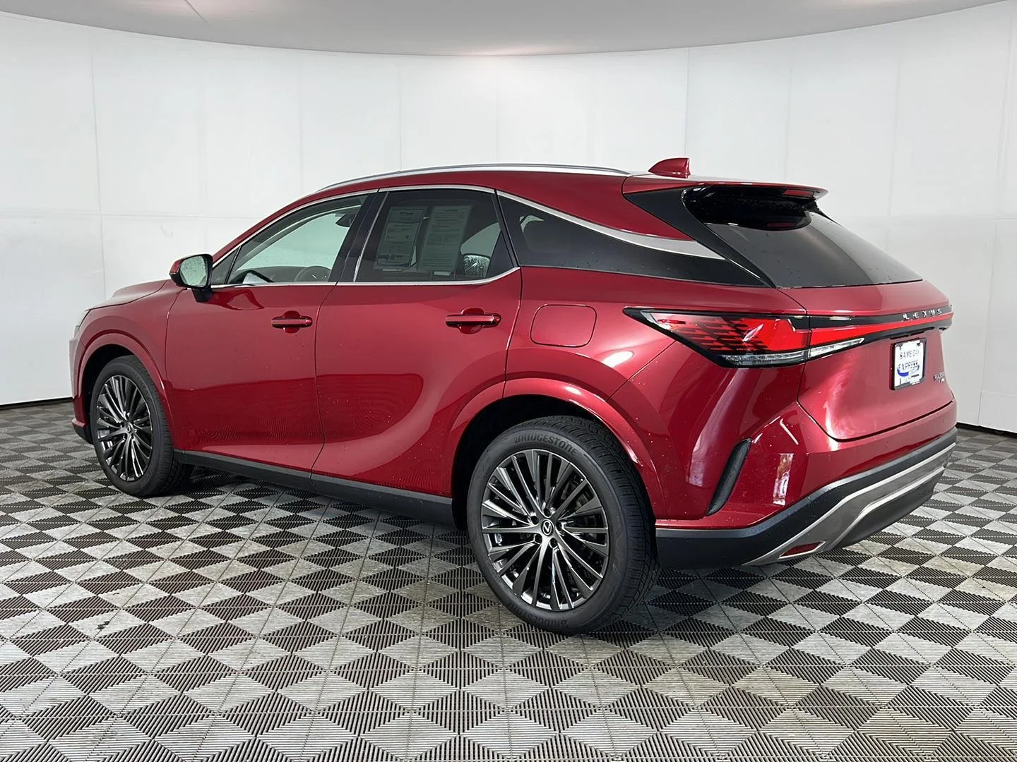 Used 2023 Matador Red Mica Lexus Base image 9