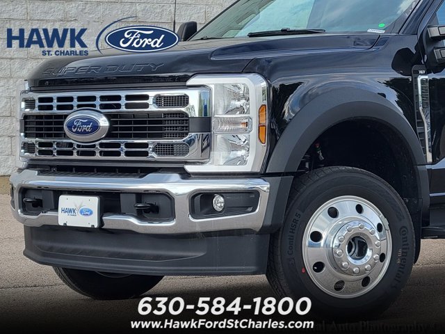 New 2026 Agate Black Metallic Ford F-550® XLT image 2