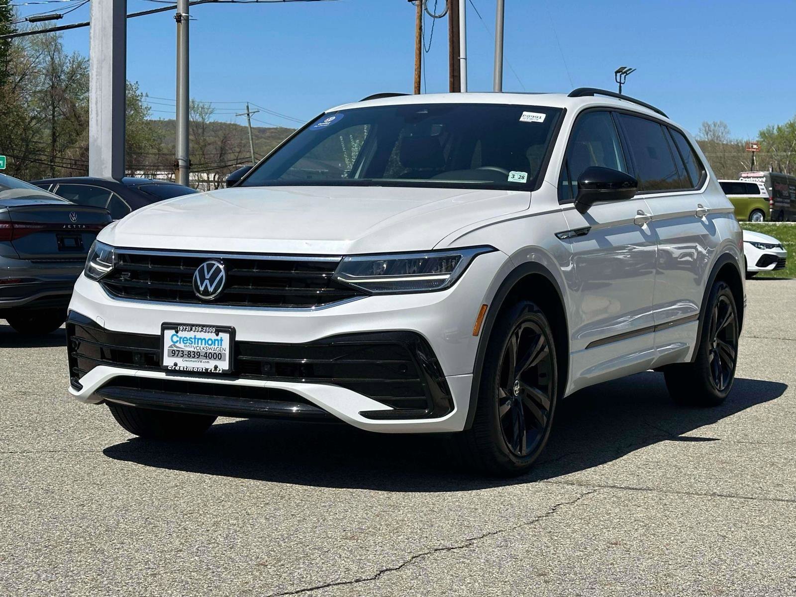 2023 Volkswagen Tiguan SE R-LINE BLACK