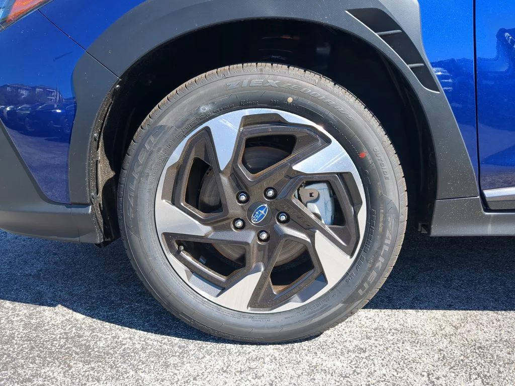 New 2026 SAPPHIRE BLUE PEARL Subaru Limited image 30