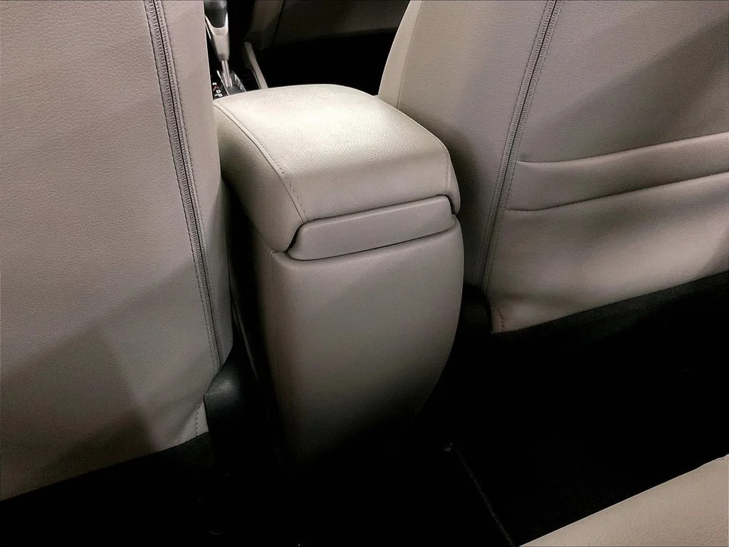 Used 2015 Gray Honda EX-L image 37
