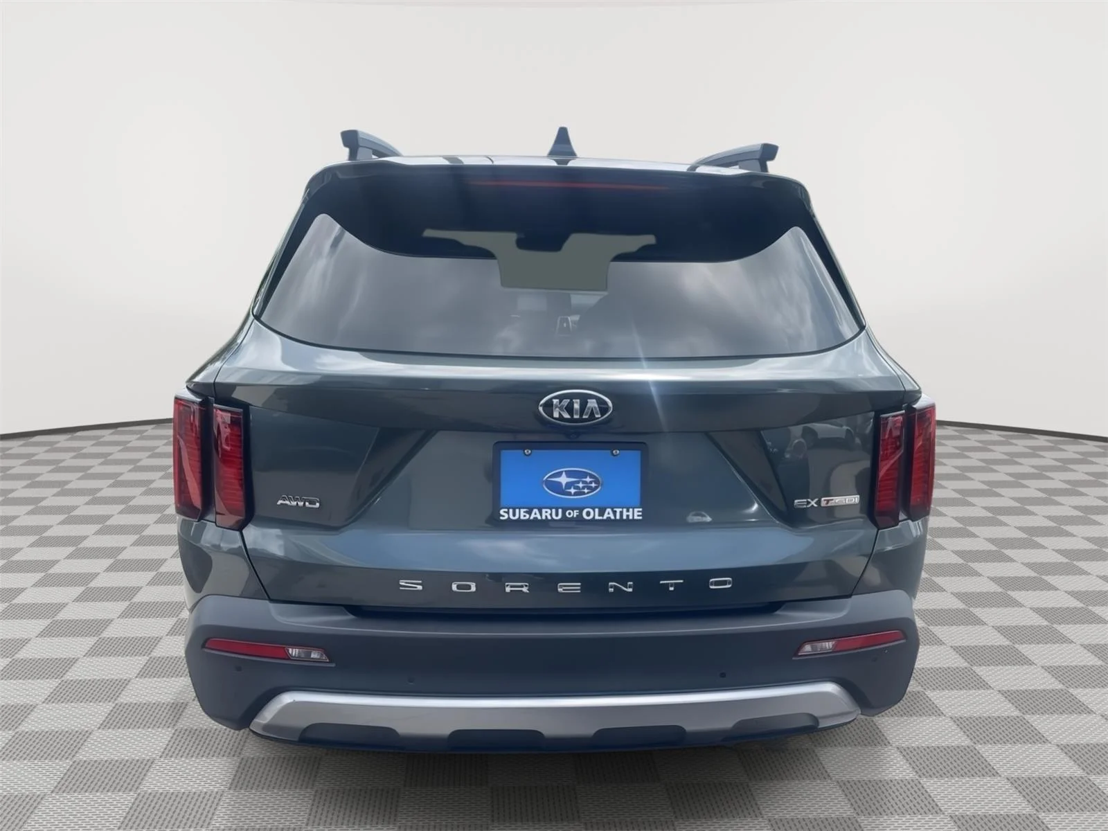 Used 2021 Aruba Green Kia EX image 7