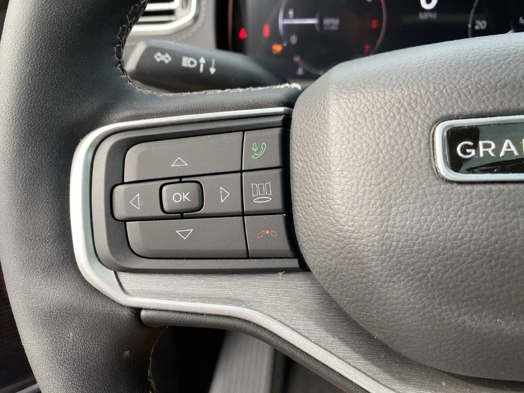 Used 2026 Black Jeep Limited Reserve image 20