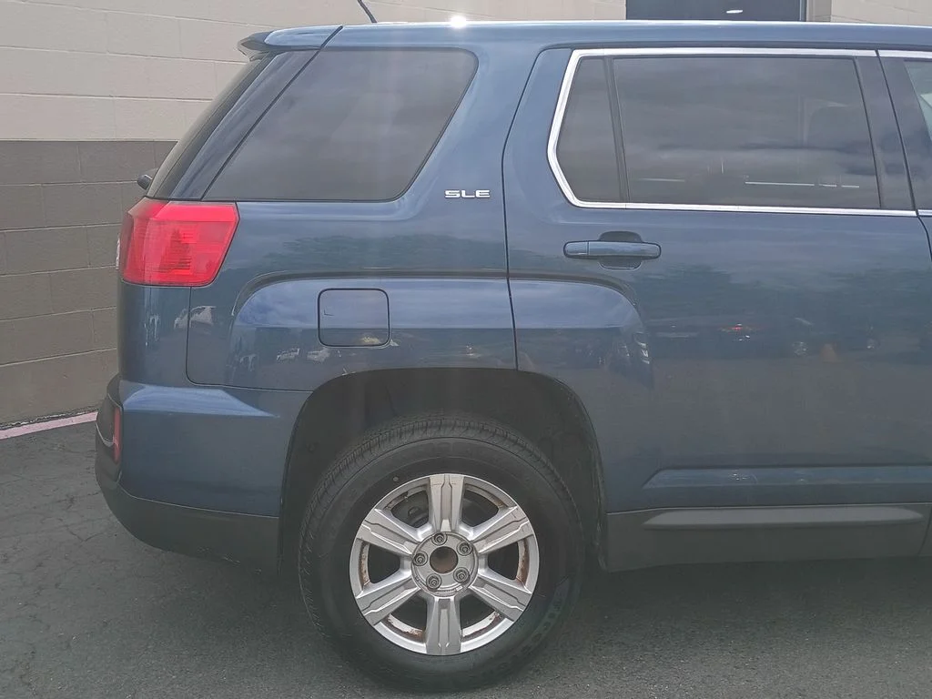 Used 2016 Blue GMC SLE-1 image 4