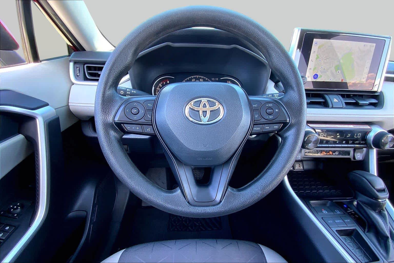 Used 2024 Ruby Flare Pearl Toyota XLE image 6