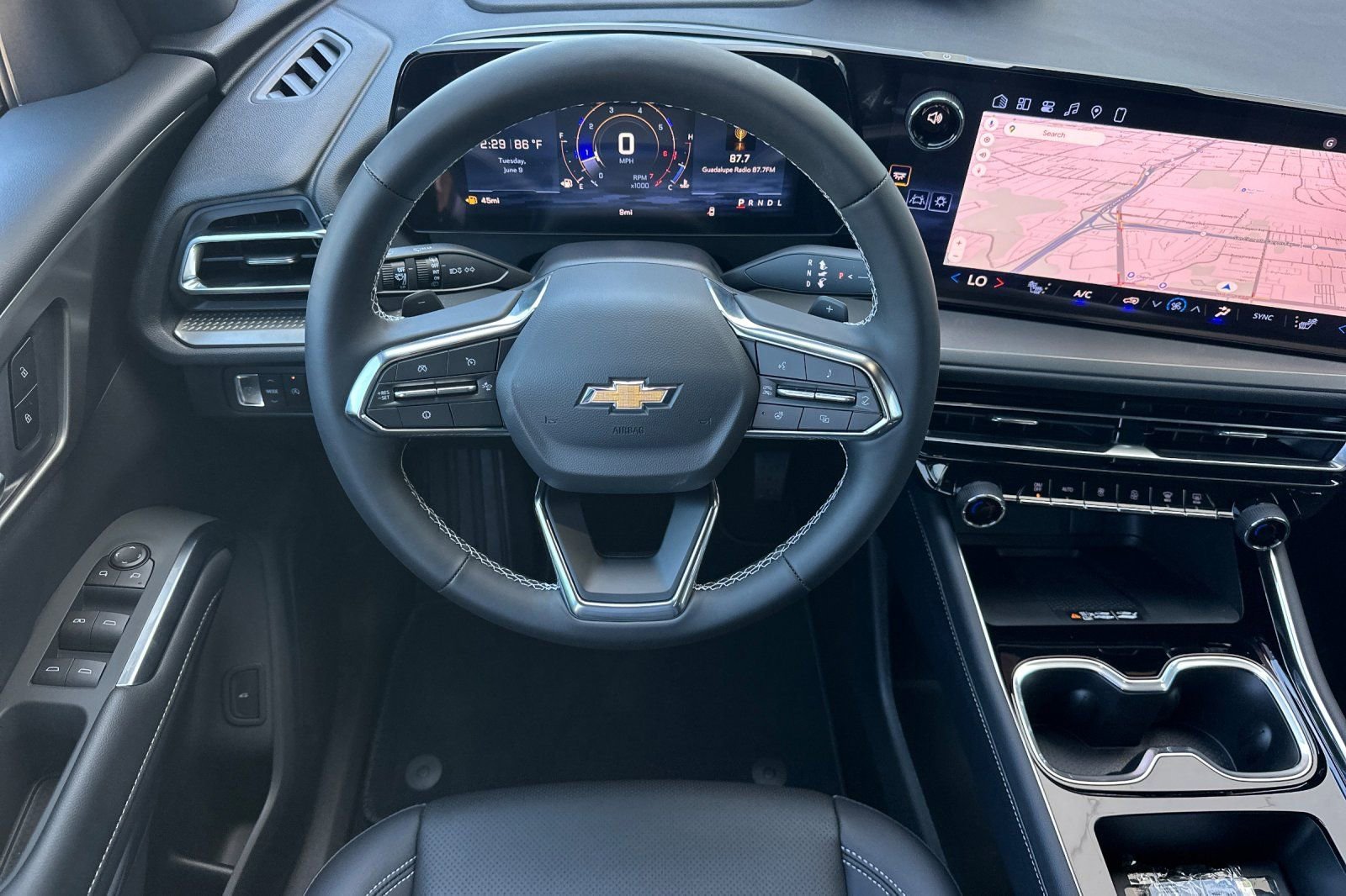 2026 Chevrolet Traverse LT - Photo 14