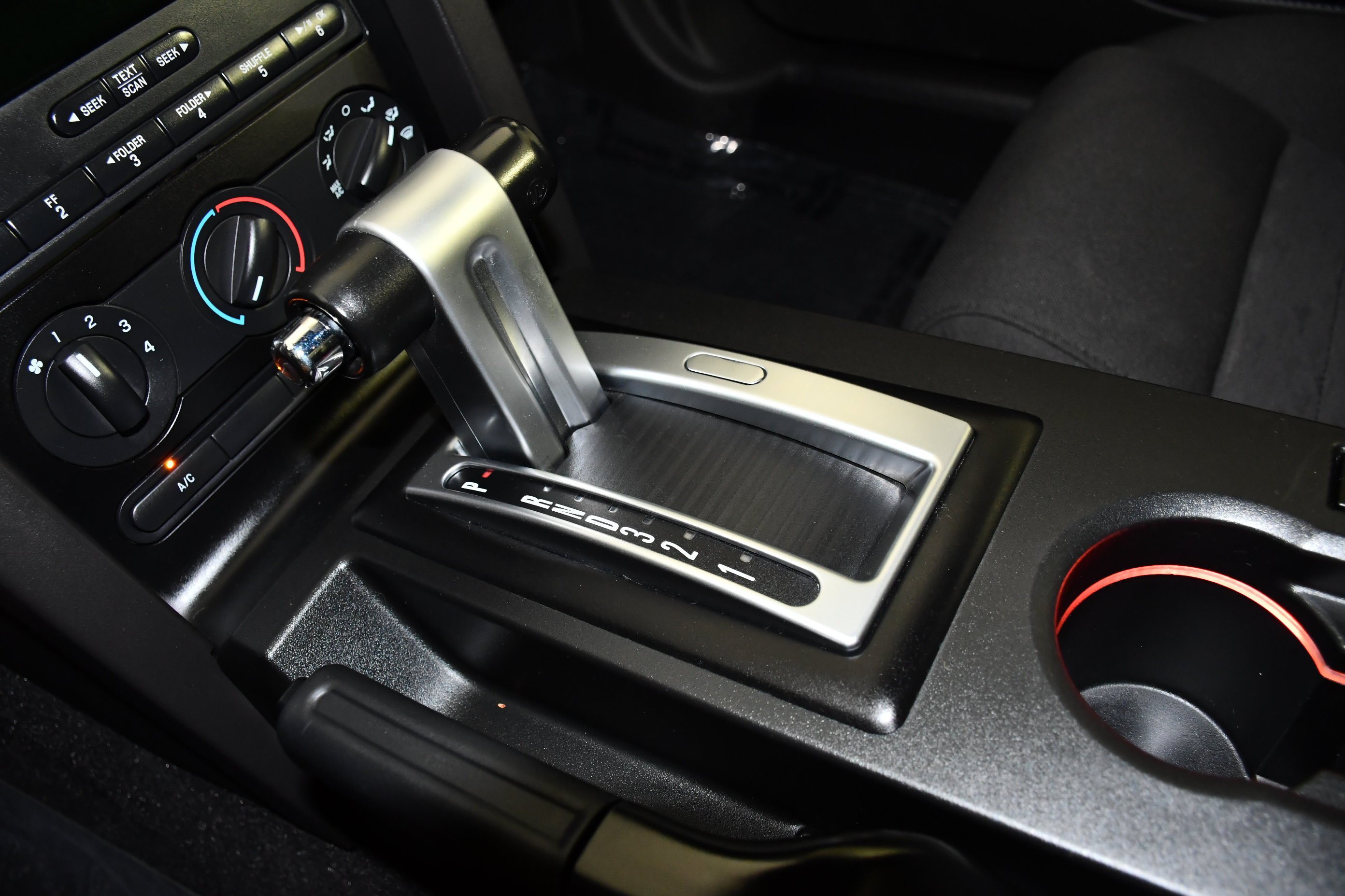 Used 2008 Black Ford GT Deluxe image 28