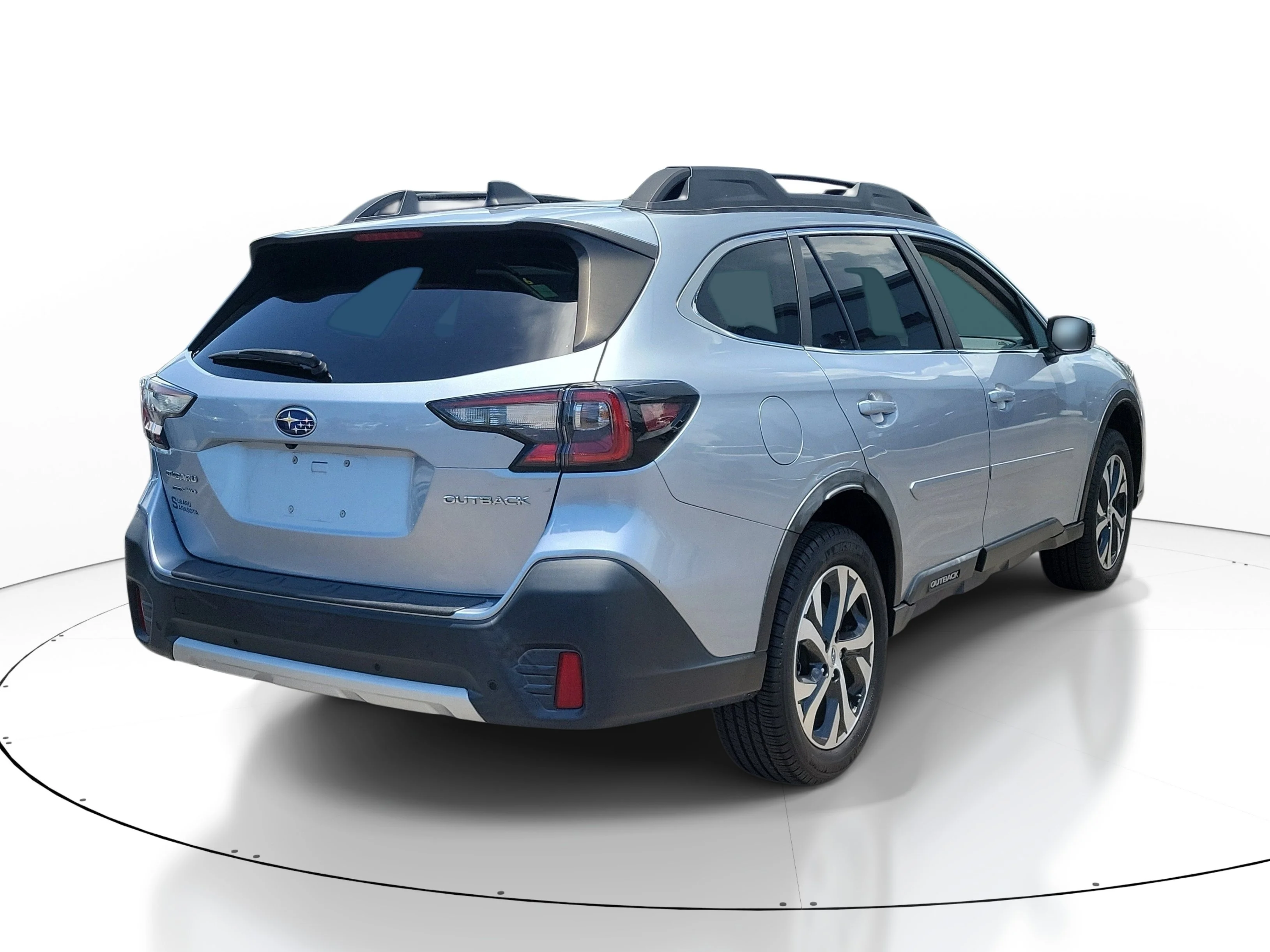 Used 2020 Ice Silver Metallic Subaru Limited image 6