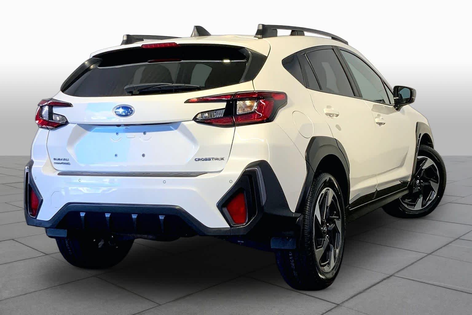 Used 2024 Crystal White Pearl Subaru Limited image 13