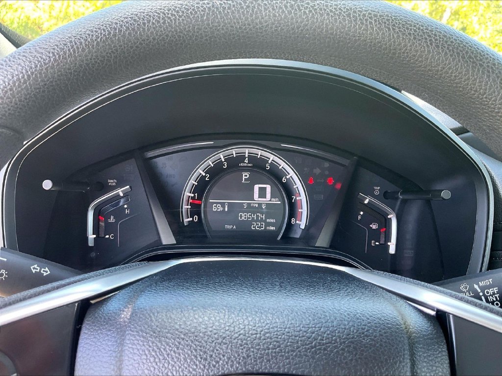 Used 2018 Blue Honda LX image 24