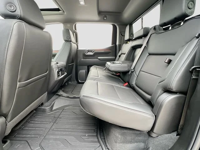 2026 GMC Sierra 1500 Denali - Photo 17