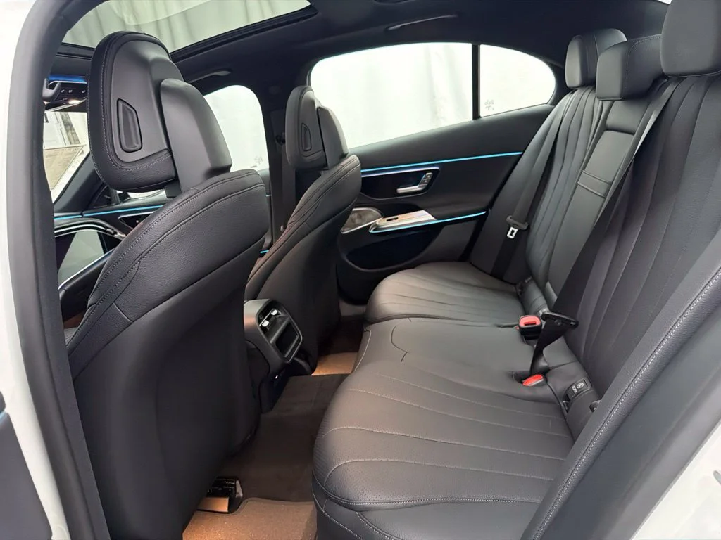 New 2027 White Mercedes-Benz E 350 image 20