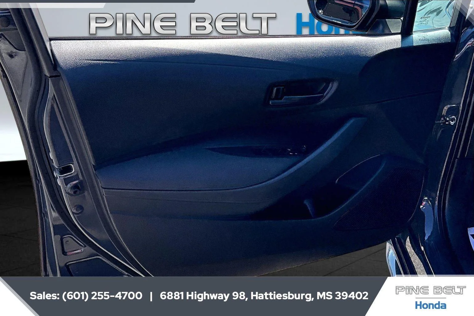 Used 2024 Underground Toyota LE image 17