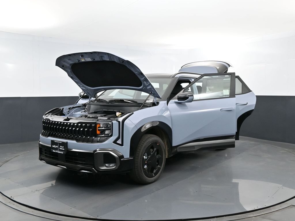New 2027 Pale Gray Kia X-Line S image 25