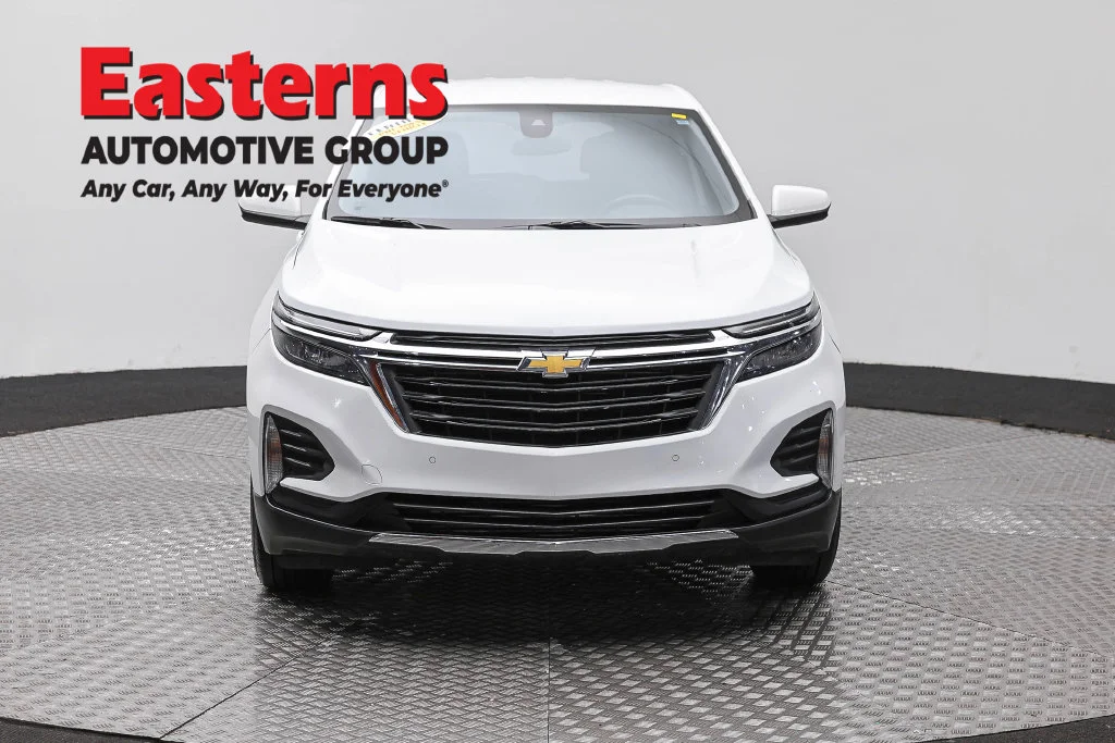 Used 2024 White Chevrolet LT image 2