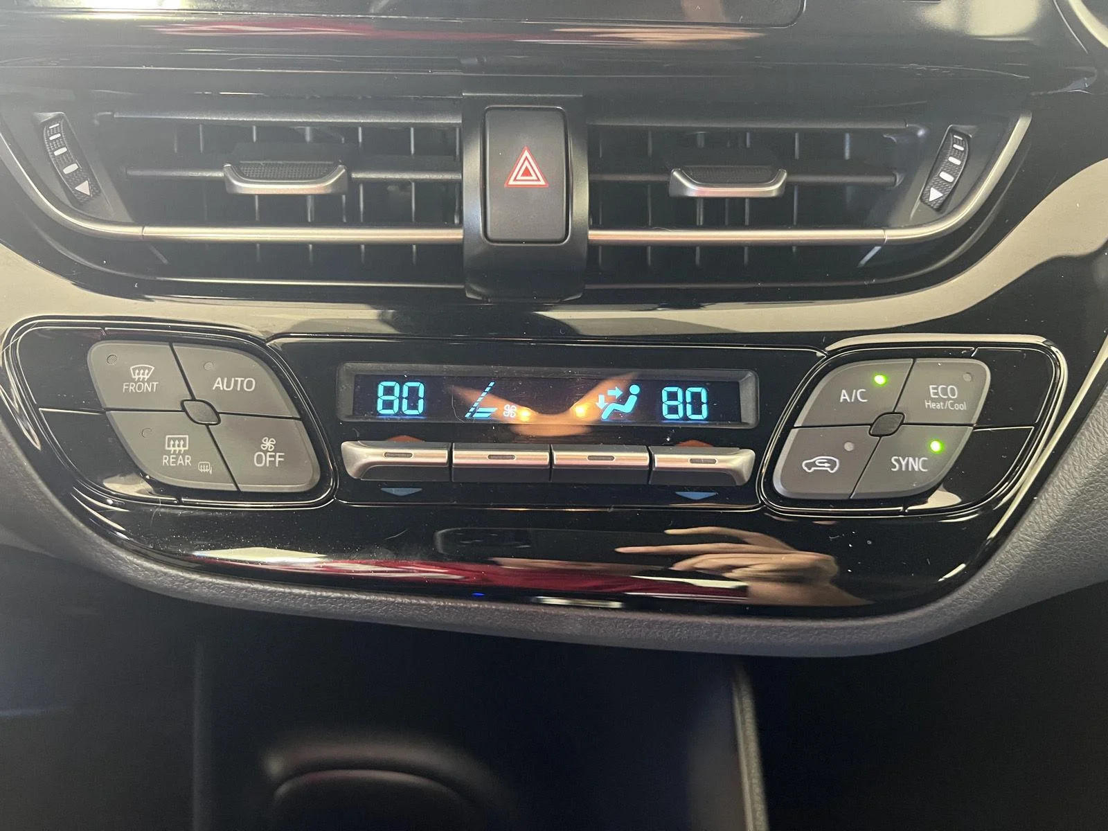 Used 2019 Black Sand Pearl Toyota LE image 22