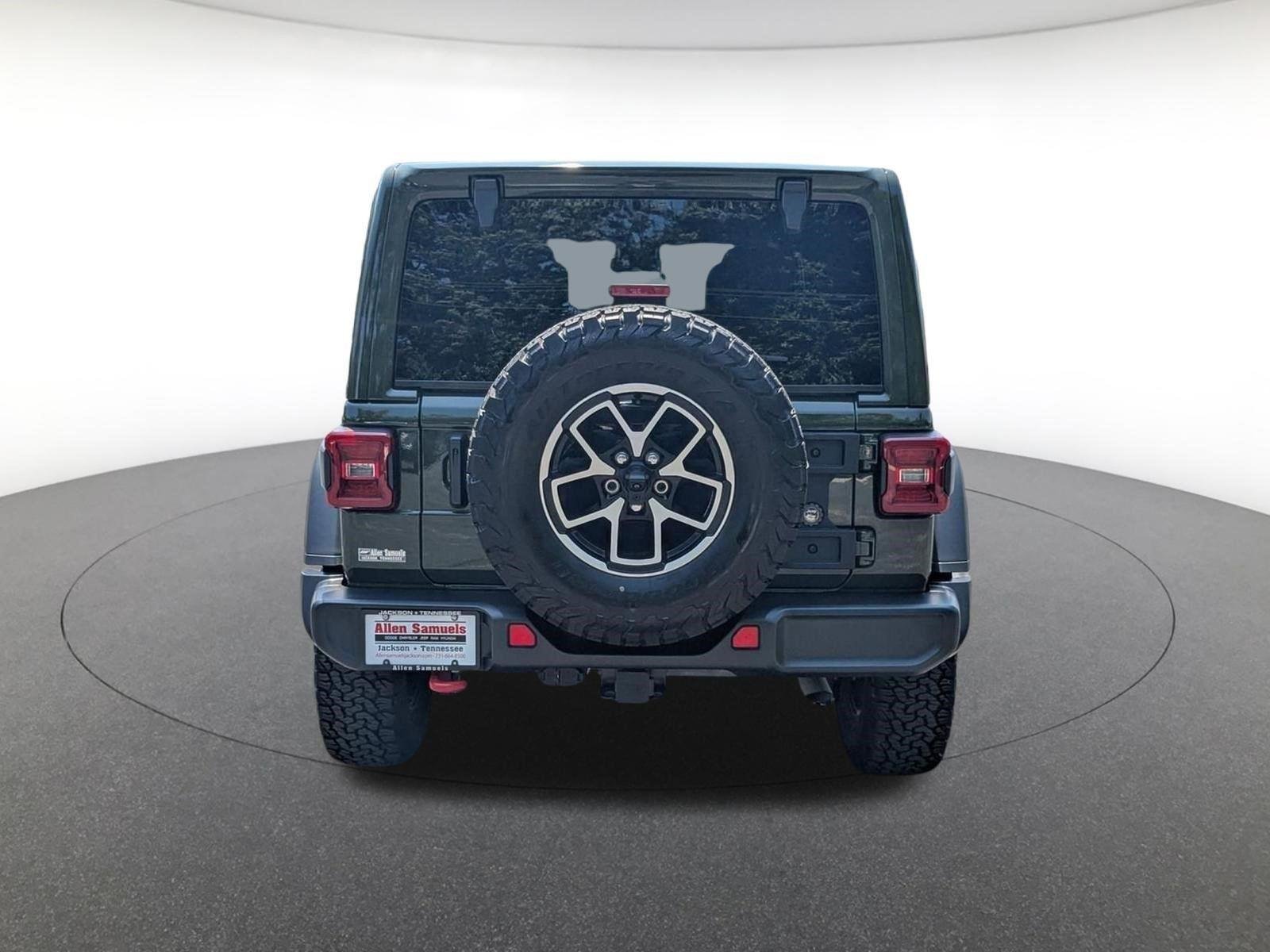 Used 2024 Sarge Green Clearcoat Jeep Rubicon image 7