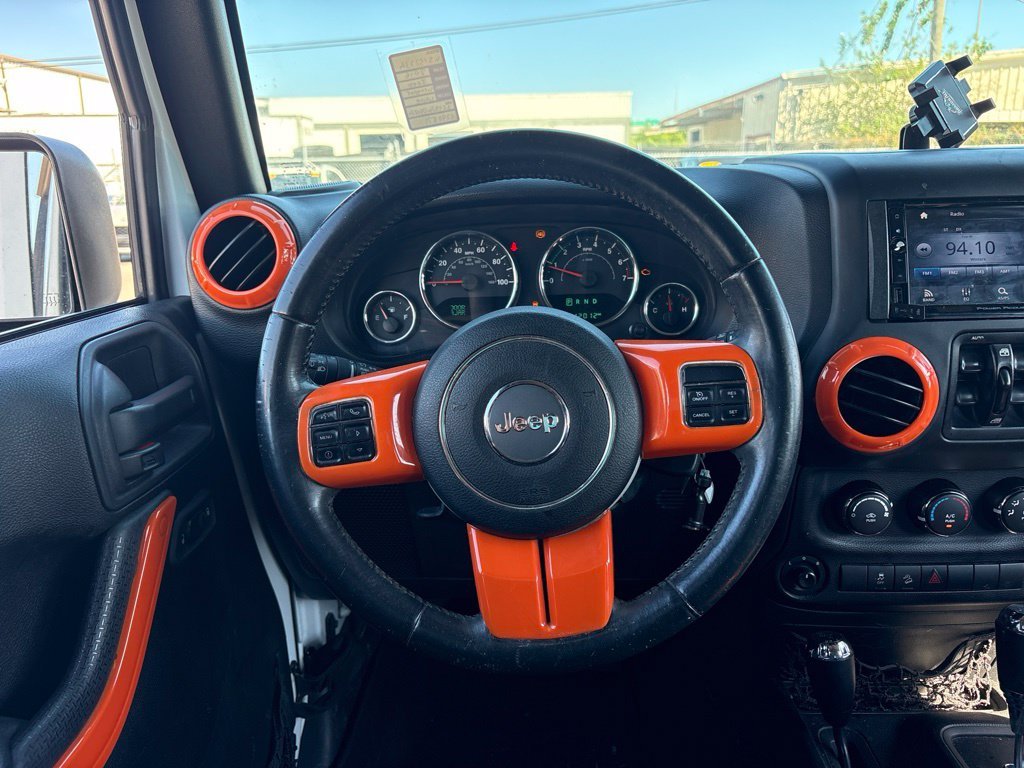 Used 2016 White Jeep Unlimited Sport image 21