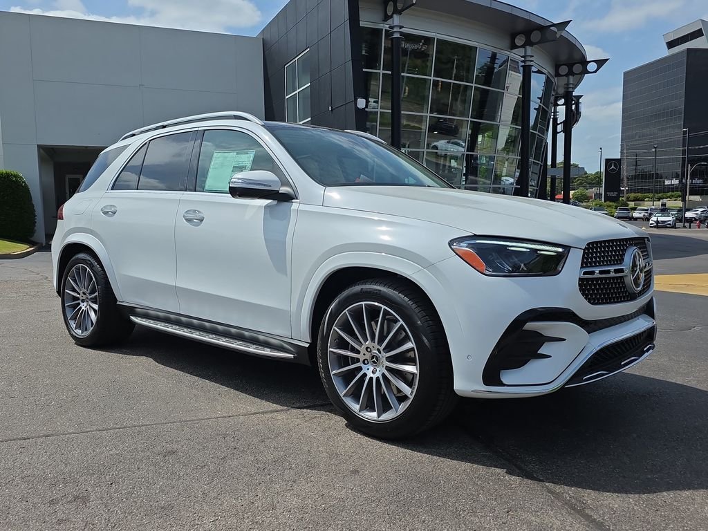 New 2026 MANUFAKTUR Moonlight White Metallic Mercedes-Benz GLE 450 image 7