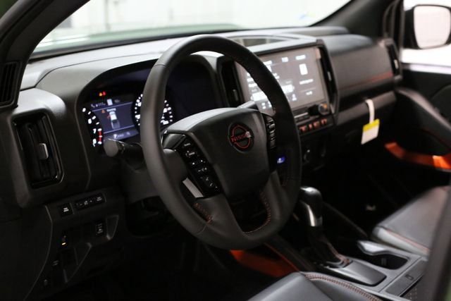 2026 Nissan Frontier PRO-X - Photo 7