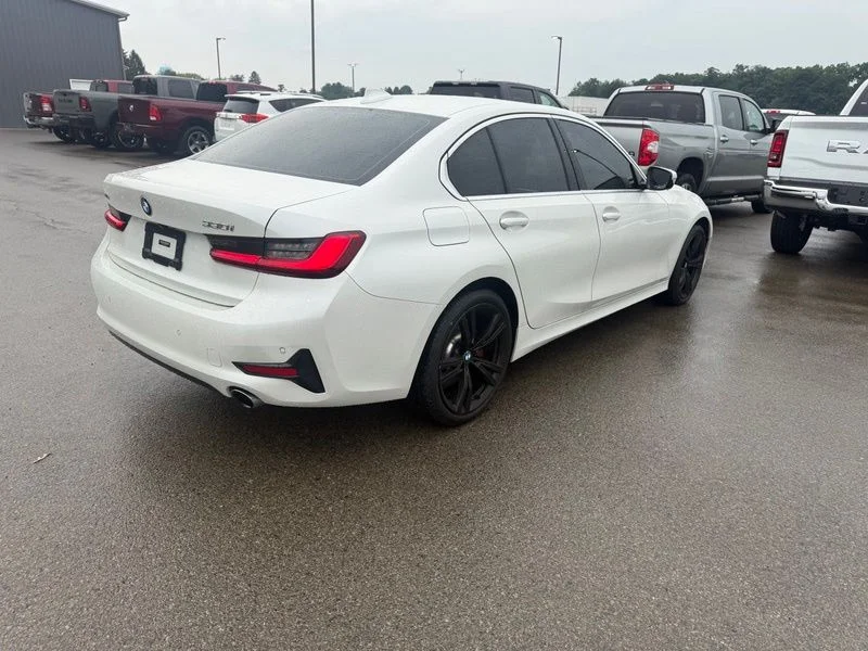 Used 2020 White BMW 330i xDrive image 14
