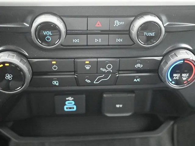 New 2026 Avalanche Ford F-250® XL image 19