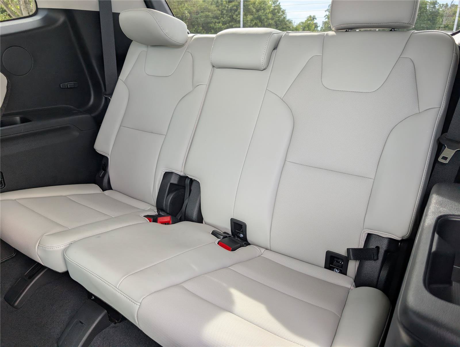 Used 2024 Gravity Gray Kia S image 14