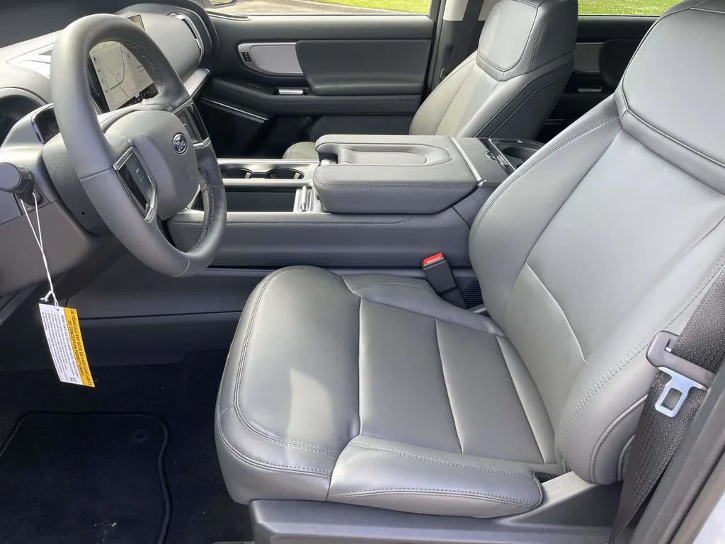 New 2026 Silver Ford Active image 13