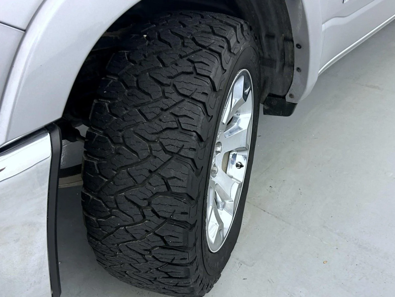 Used 2025 Silver Ram Big Horn/Lone Star image 24