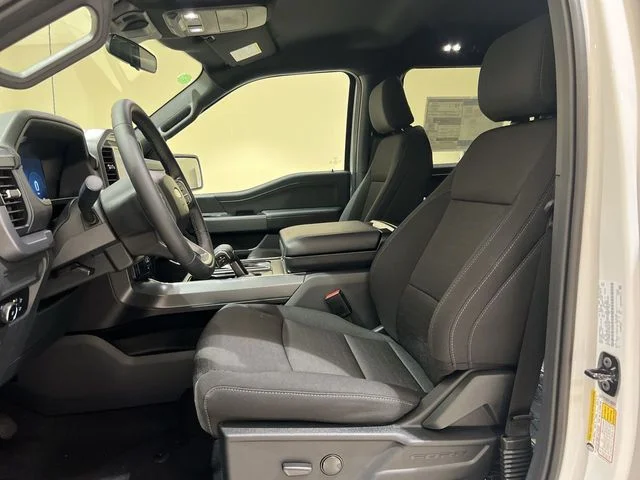 New 2026 White Ford XLT image 16