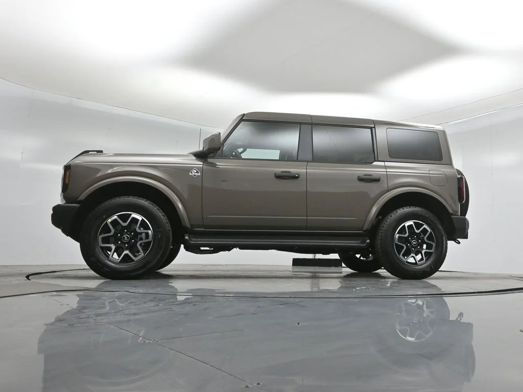New 2026 Marsh Gray Ford Outer Banks image 50