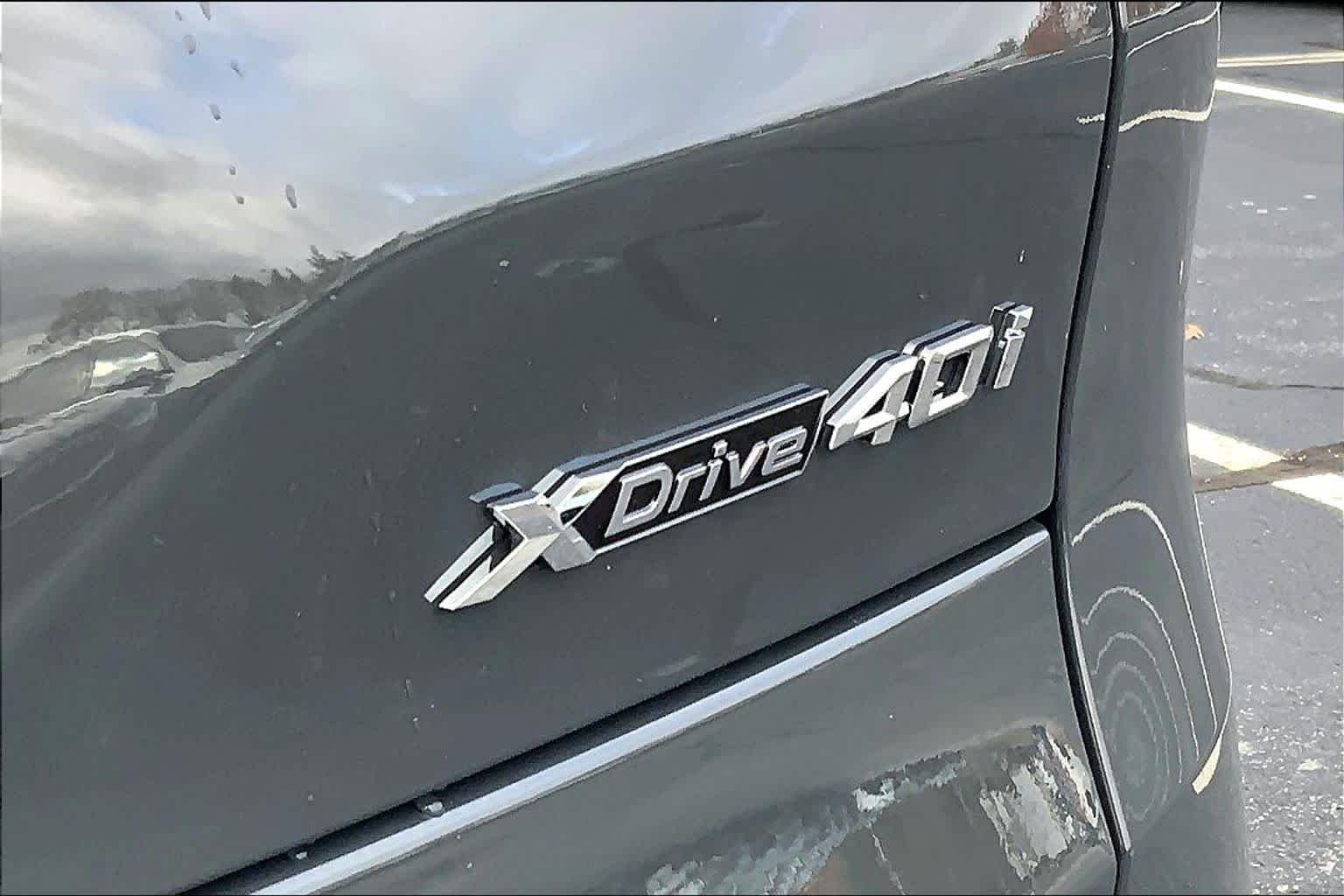 Used 2026 Dravit Grey Metallic BMW xDrive40i image 15