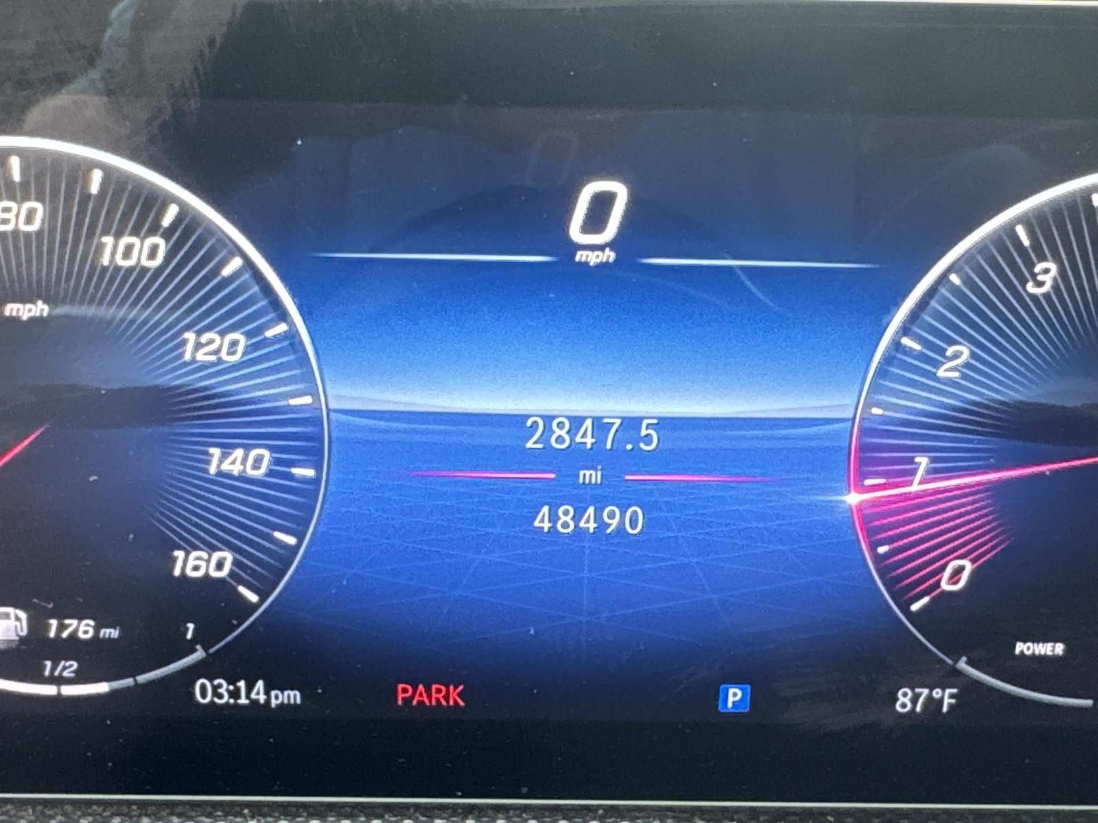 Certified Used 2025 White Mercedes-Benz CLA 250 image 27