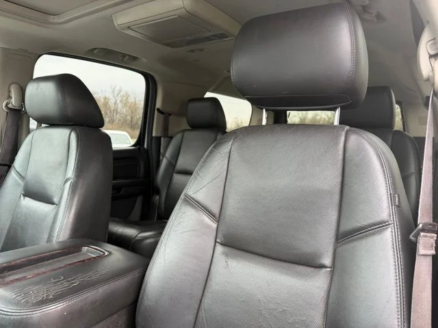 Used 2014 Silver GMC Denali image 15