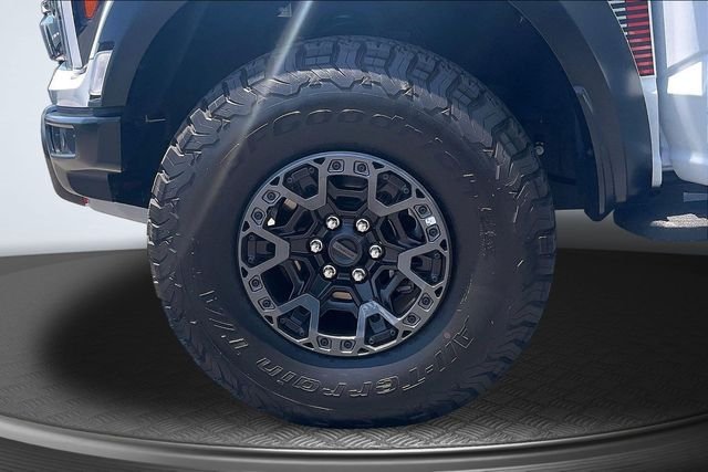 Certified Used 2024 Oxford White Ford Raptor image 9