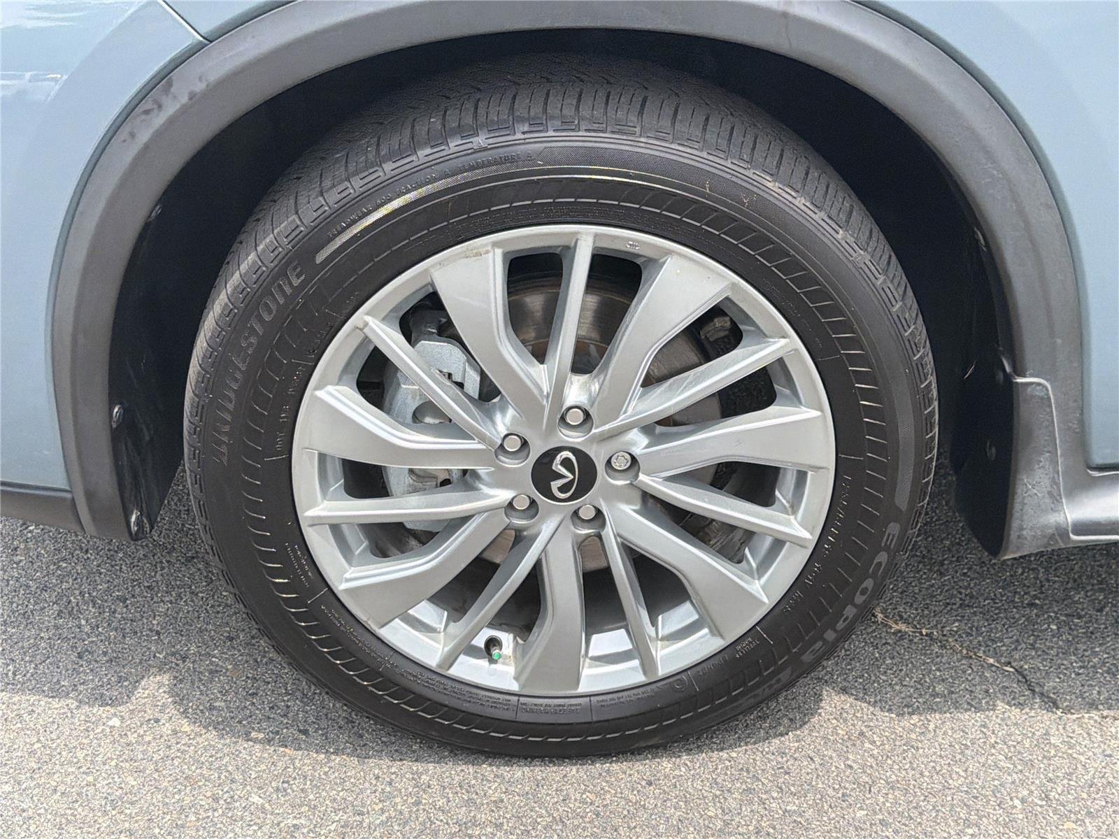 Used 2024 Slate Gray INFINITI LUXE image 35