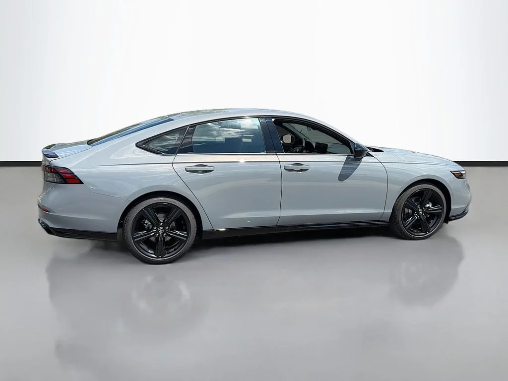 New 2026 Urban Gray Pearl Honda Sport-L image 5