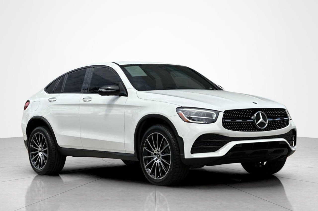 Used 2023 Polar White Mercedes-Benz GLC 300 image 7