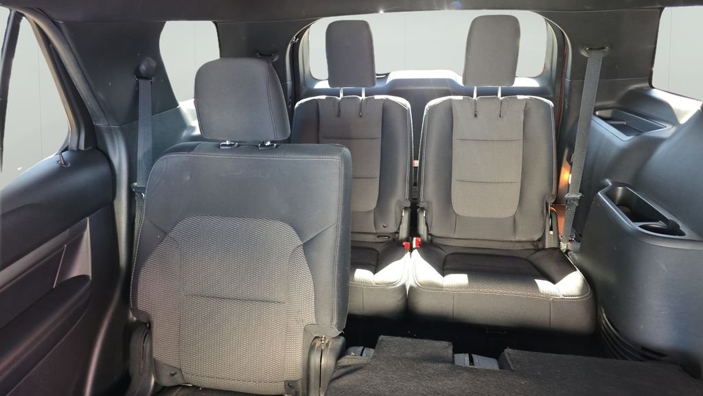 Used 2019 Red Ford XLT image 14