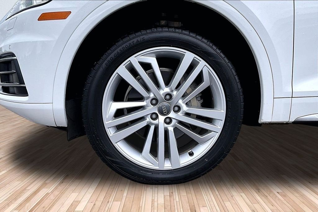 Used 2018 White Audi 2.0T Premium Plus image 8