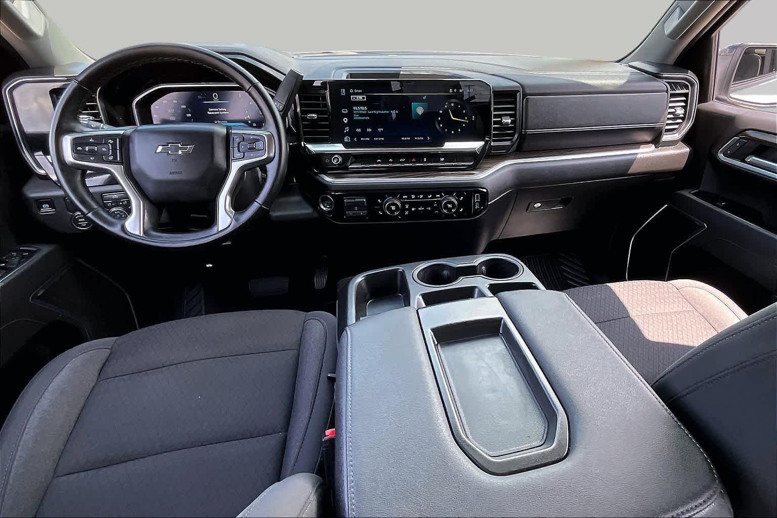 Used 2026 Summit White Chevrolet RST image 14