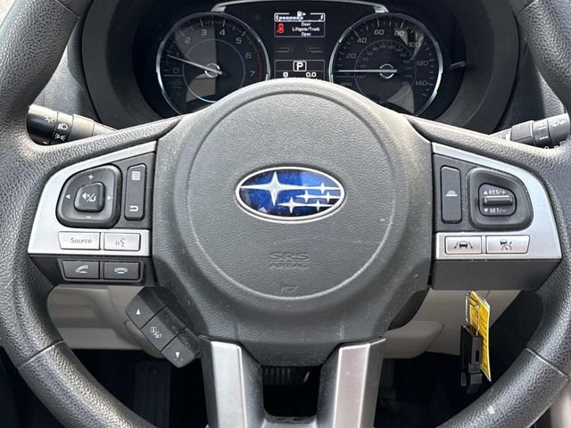 Used 2018 Silver Subaru 2.5i Premium image 18