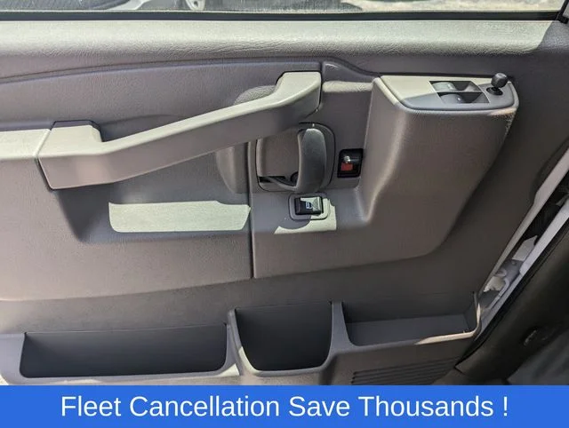 2025 Chevrolet Express Cargo Work Van - Photo 31