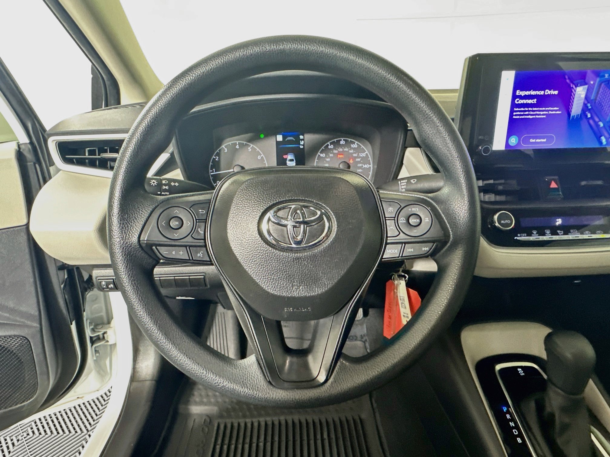 Certified Used 2025 Ice Toyota LE image 15