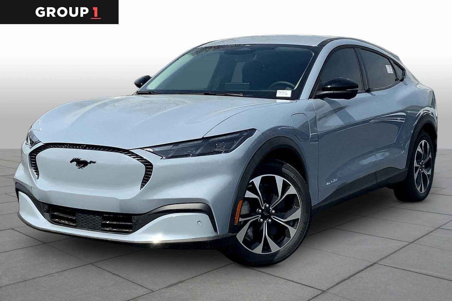 2026 Ford Mustang-Mach-e Select's photo