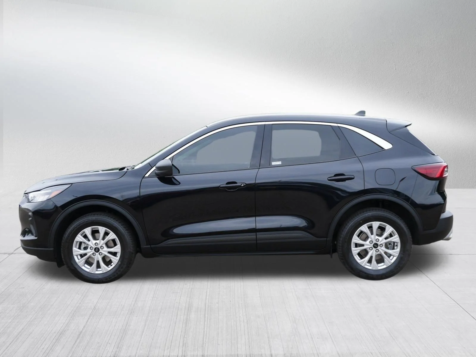 Certified Used 2024 Agate Black Metallic Ford Active image 4